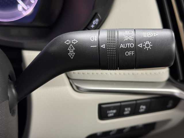 マツダ ＣＸ－６０ XD HV エクスクルーシブモダン 三重県 2022(令4)年 2.8万km ジェットブラックマイカ ディーゼルターボ・マイルドハイブリッド/4WD/MTモード付8AT/12.3型ナビ/（AM/FM/USB/HDMI/CarPlay/AndroidAuto/Bluetooth/TV）/360ビュー・モニター/ドライブレコーダー 前後/ビルトイン ETC/i-ACTIVSENSE/・スマートブレーキサポート［SBS］/・レーダークルーズコントロール［MRCC］/・クルージング&トラフィックサポート［CTS］/・ドライバー異常時対応システム［DEA］/・ドライバーモニタリング/・レーンキープアシストシステム［LAS］/・ブラインドスポットモニタリング［BSM］/・後側方接近車両検知［RCTA］/・パーキングセンサー（前後）/など/装備/・ナッパレザーシート（ピュアホワイト）/・シートヒーター（D/N/2nd）/・シートベンチレーション（D/N）/・パワーシート（Dメモリー付10way/N10way）/・電動チルト&テレスコステアリング/・ステアリングヒーター/・HUD/・AC100Vコンセント&USB充電ジャック&ワイヤレス充電/・LEDヘッドライト/・ダウンヒルアシストコントロール/・ハンズフリーパワーリフトゲート/・左右独立オートエアコン/・純正20inAW/・保/取/マルチ取/・スマートキーx2/など
