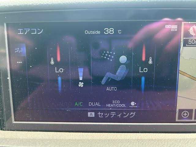 レクサス ＲＣ 300h Fスポーツ 埼玉県 2022(令4)年 1.9万km ホワイトノーヴァガラスフレーク サンルーフ/メーカーナビ/【CD/DVD/フルセグ/Bluetooth】/バックカメラ/レザーシート/運転席メモリ付き/助手席パワーシート/シートヒーター/エアーシート/ベンチレーション/レクサスセーフティシステム/ブラインドスポットモニター/レーダークルーズコントロール/ETC/衝突軽減ブレーキ/取扱説明書/保証書/スペアキー