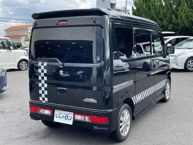 スズキ エブリィ ワゴン PZターボ スペシャル 和歌山県 2016(平28)年 10.7万km ブルーイッシュブラックパール3 (株)IDOMが運営する【じしゃロン和歌山店】の自社ローン専用車両になります。こちらは現金またはオートローンご利用時の価格です。自社ローンご希望の方は別途その旨お申付け下さい/【じしゃロン個店占有の為　落札禁止】/社外７インチナビ/ハイルーフ/両側パワスラ/オートステップ/ステアリングスイッチ/プッシュスタート/Bluetooth/純正ドラレコ/レザー調シートカバー