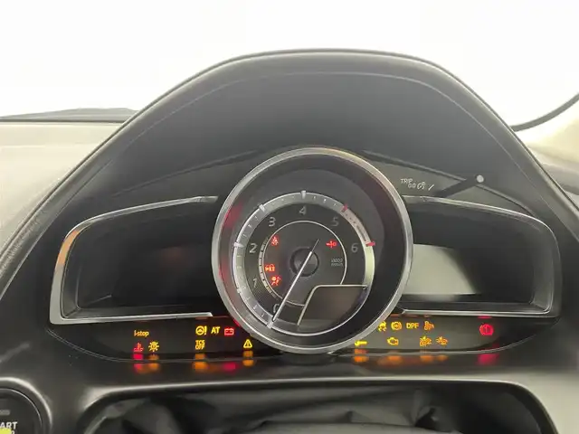 マツダ ＣＸ－３ XD ツーリング Lパッケージ 茨城県 2015(平27)年 3.4万km ソウルレッドプレミアムメタリック メーカー純正ナビ/(CD.DVD.SD.フルセグ.Bluetooth)/バックカメラ/クルーズコントロール/ブラインドスポットモニター/ヘッドアップディスプレイ/ステアリングリモコン/パドルシフト/LEDオートライト/フォグランプ/ETC/プッシュスタート/スマートキー/純正フロアマット