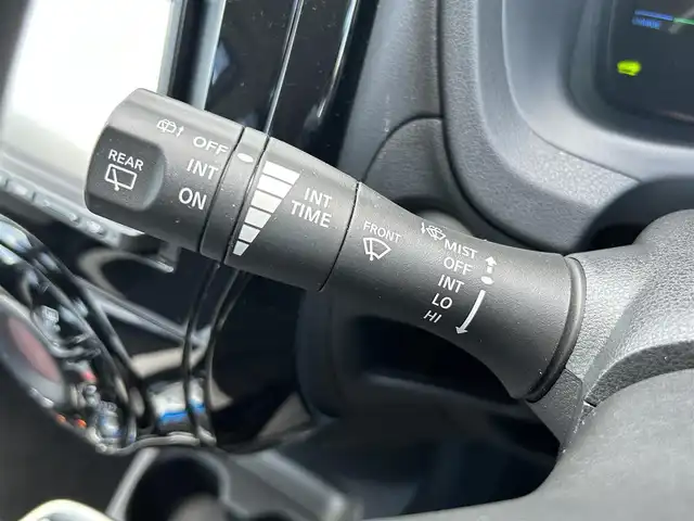 日産 ノート e－パワー X 香川県 2020(令2)年 0.5万km ホワイト 登録時走行距離：4920km/パナソニック製ストラーダメモリナビ/　BT接続/バックカメラ/エマージェンシーブレーキ/レーンキープアシスト/クリアランスソナー/横滑り防止装置/オートライト/ビルトインETC/ドライブレコーダー/プッシュスタート/スマートキー