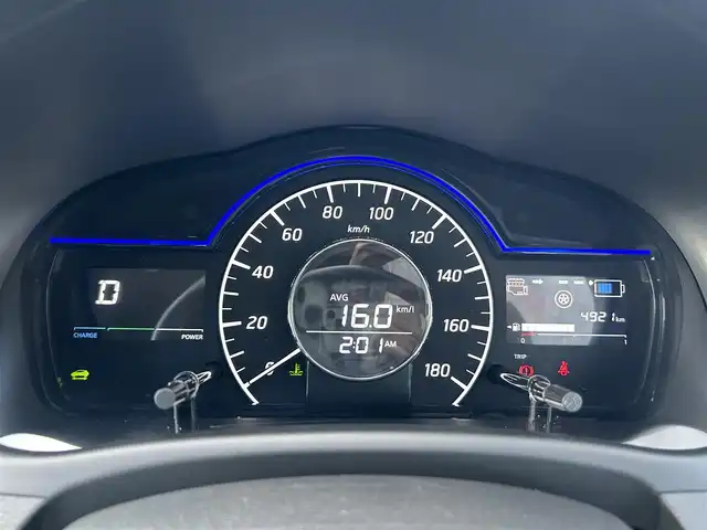 日産 ノート e－パワー X 香川県 2020(令2)年 0.5万km ホワイト 登録時走行距離：4920km/パナソニック製ストラーダメモリナビ/　BT接続/バックカメラ/エマージェンシーブレーキ/レーンキープアシスト/クリアランスソナー/横滑り防止装置/オートライト/ビルトインETC/ドライブレコーダー/プッシュスタート/スマートキー