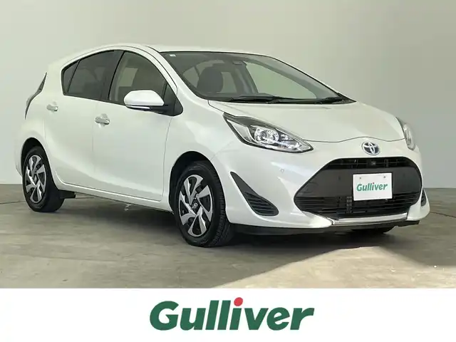 トヨタ アクア S スタイルブラック 千葉県 2021(令3)年 5.9万km ホワイトパールクリスタルシャイン 禁煙車/トヨタセーフティセンス/・衝突被害軽減ブレーキ/・レーンディパーチャーアラート/・オートマチックハイビーム/純正7インチナビ/・Bluetooth/・バックカメラ/LEDオートライト/純正15インチアルミホイール/純正フロアマット/オートエアコン/プッシュスタート/スマートキー/ETC