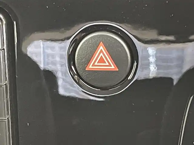 トヨタ アクア S スタイルブラック 千葉県 2021(令3)年 5.9万km ホワイトパールクリスタルシャイン 禁煙車/トヨタセーフティセンス/・衝突被害軽減ブレーキ/・レーンディパーチャーアラート/・オートマチックハイビーム/純正7インチナビ/・Bluetooth/・バックカメラ/LEDオートライト/純正15インチアルミホイール/純正フロアマット/オートエアコン/プッシュスタート/スマートキー/ETC