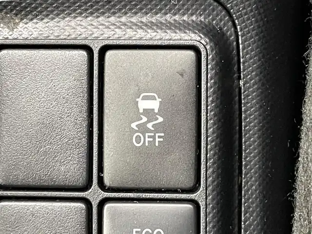 トヨタ アクア S スタイルブラック 千葉県 2021(令3)年 5.9万km ホワイトパールクリスタルシャイン 禁煙車/トヨタセーフティセンス/・衝突被害軽減ブレーキ/・レーンディパーチャーアラート/・オートマチックハイビーム/純正7インチナビ/・Bluetooth/・バックカメラ/LEDオートライト/純正15インチアルミホイール/純正フロアマット/オートエアコン/プッシュスタート/スマートキー/ETC