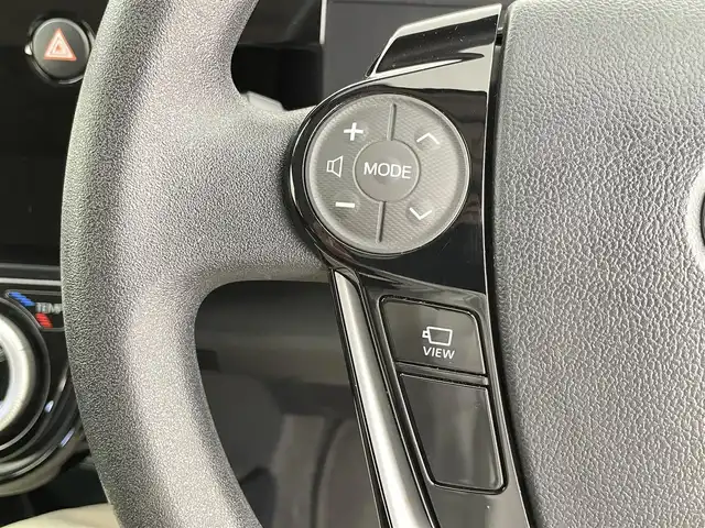 トヨタ アクア S スタイルブラック 千葉県 2021(令3)年 5.9万km ホワイトパールクリスタルシャイン 禁煙車/トヨタセーフティセンス/・衝突被害軽減ブレーキ/・レーンディパーチャーアラート/・オートマチックハイビーム/純正7インチナビ/・Bluetooth/・バックカメラ/LEDオートライト/純正15インチアルミホイール/純正フロアマット/オートエアコン/プッシュスタート/スマートキー/ETC