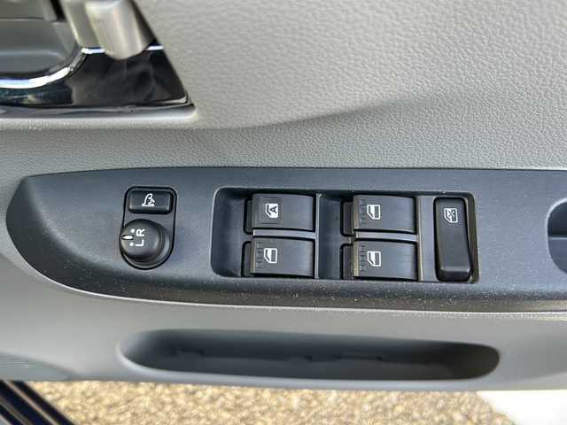 ダイハツ ミラ イース X SA 東京都 2014(平26)年 5.3万km アーバンナイトブルークリスタルメタリック (株)IDOMが運営する【じしゃロン国分寺店】の自社ローン対象車両になります。こちらは現金ご利用時の価格です。自社ローンご希望の方は別途その旨お申付け下さい。/スマートアシスト/キーレスキー/電動格納ミラー/アイドリングストップ/純正14インチアルミ/純正CD