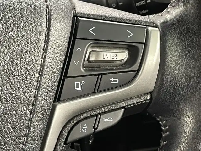 トヨタ ランドクルーザー プラド TX-L 70thアニバーサリーLTD 愛知県 2021(令3)年 4.5万km ホワイトパールクリスタルシャイン 純正９インチナビ/（AM/FM/Bluetooth/USB）/衝突軽減ブレーキ/アラウンドビューモニター/レーダークルーズコントロール/シートヒーター/ETC2.0/ドライブレコーダー/パワーシート/コーナーセンサー/レーンキープアシスト/パーキングアシスト/プッシュスタート/スマートキー/純正１８インチアルミホイール/オートライト