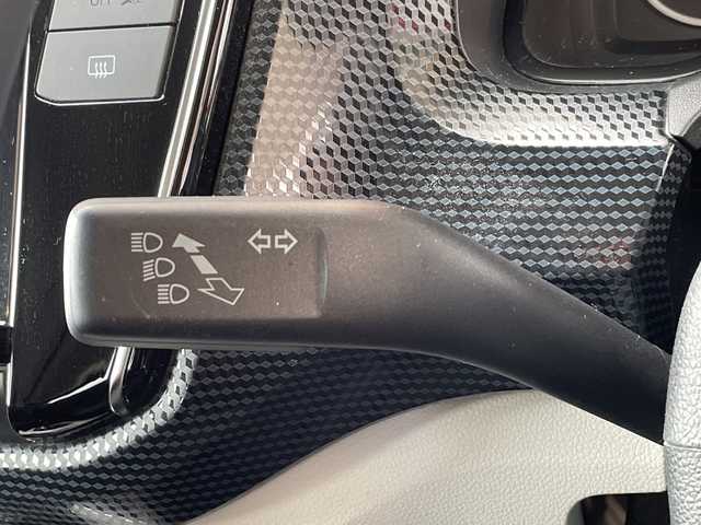 フォルクスワーゲン アップ！ ムーブアップ！ 兵庫県 2018(平30)年 5.2万km トルネードレッド ワンオーナー/社外メモリーナビ/（CD/DVD/フルセグTV/BT）/バックカメラ/ETC/LEDヘッドライト/AUTOライト/リモコンキー/スペアキー/保証書/取扱説明書