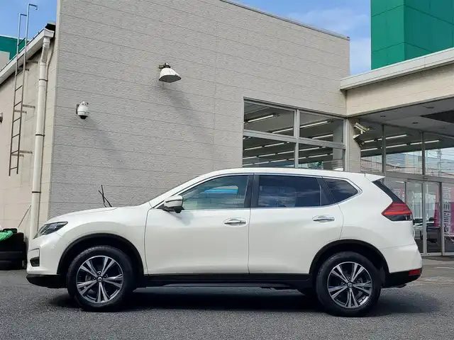 日産 エクストレイル 20X 埼玉県 2018(平30)年 6.7万km ブリリアントホワイトパール AIS検査済み/後期型/パートタイム4WD/車検R8年3月まで/OP/プロパイロット/エマージェンシーブレーキ/純正18インチアルミホイール/純正ナビTV/パワーバックドア/カプロンシート/アイドリングストップ/ウインカードアミラー/ダウンヒルアシスト/デジタルバックミラー/バックカメラ/ドライブレコーダー/ETC/F/Rコーナーセンサー /新車保証書/取扱説明書