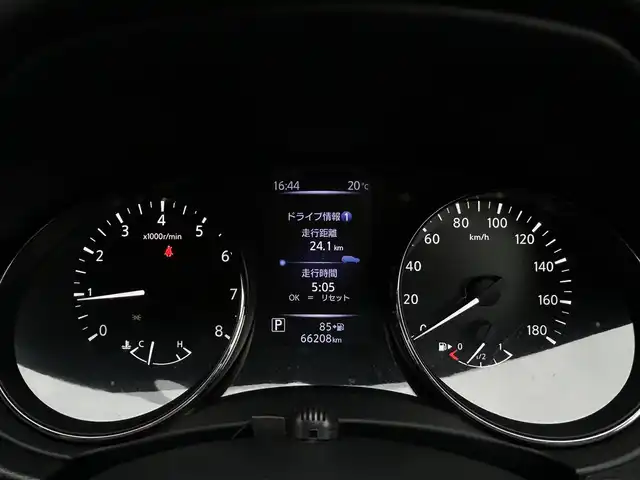 日産 エクストレイル 20X 埼玉県 2018(平30)年 6.7万km ブリリアントホワイトパール AIS検査済み/後期型/パートタイム4WD/車検R8年3月まで/OP/プロパイロット/エマージェンシーブレーキ/純正18インチアルミホイール/純正ナビTV/パワーバックドア/カプロンシート/アイドリングストップ/ウインカードアミラー/ダウンヒルアシスト/デジタルバックミラー/バックカメラ/ドライブレコーダー/ETC/F/Rコーナーセンサー /新車保証書/取扱説明書