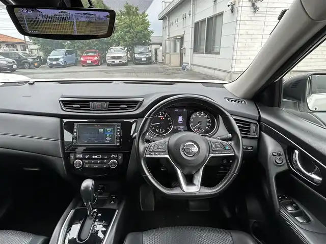 日産 エクストレイル 20X 埼玉県 2018(平30)年 6.7万km ブリリアントホワイトパール AIS検査済み/後期型/パートタイム4WD/車検R8年3月まで/OP/プロパイロット/エマージェンシーブレーキ/純正18インチアルミホイール/純正ナビTV/パワーバックドア/カプロンシート/アイドリングストップ/ウインカードアミラー/ダウンヒルアシスト/デジタルバックミラー/バックカメラ/ドライブレコーダー/ETC/F/Rコーナーセンサー /新車保証書/取扱説明書