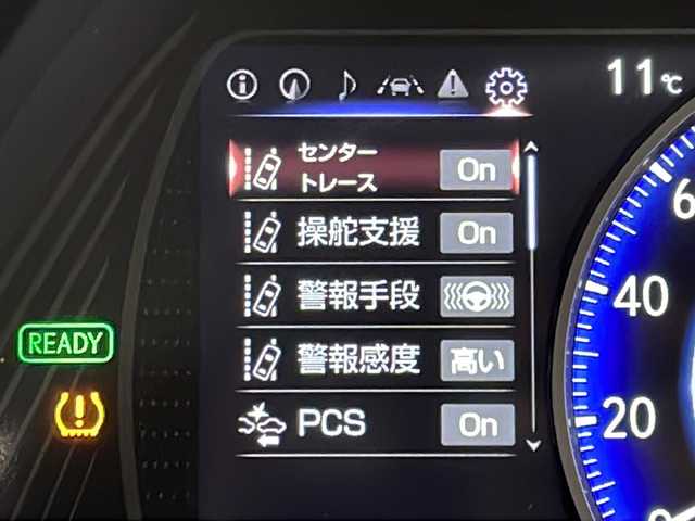 車両画像11