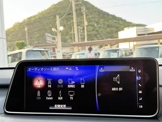 レクサス ＲＸ 200t Fスポーツ 香川県 2016(平28)年 7.8万km ホワイトノーヴァガラスフレーク ワンオーナー/純正SDナビ/【フルセグ/CD/DVD/BT】/バック/サイドカメラ/パノラマルーフ/ルーフレール/レーダークルーズコントロール/本革レザーシート/全席シートヒーター/前席エアシート/前席パワーシート/電動リアゲート/クリアランスソナー/HUD/BSM/ETC2.0