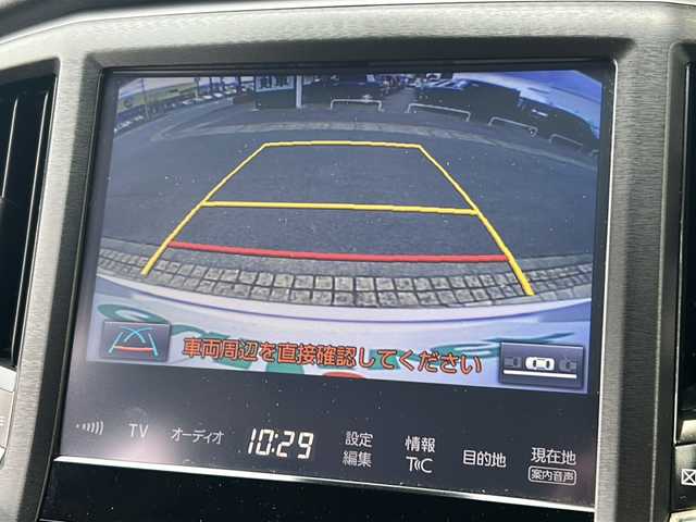 トヨタ クラウン アスリート S - TJ - フロンティア 静岡県 2017(平29)年 6万km プレシャスシルバー 【安全装備】/トヨタセーフティセンス/レーダークルーズコントロール/プリクラッシュセーフティ/（ミリ波レーダー・単眼カメラ・昼歩行者検知機能付）/（対車両：自車車速域約10km/hから最高速度：最大約40km/h減速可）/（対歩行者：自車車速域約10km/hから80km/h間：最大約30km/h減速可）/オートマチックハイビーム /（作動車速：30km/以上時）/レーンディパーチャーアラート（LDA）/（作動車速：50km/h以上時）/【主要装備】/メーカーナビ　/フルセグテレビ　/バックカメラ　/ＥＴＣ　/サンルーフ　/パドルシフト　/ハーフレザーシート　/シートヒーター/パワーシート　/ＬＥＤヘッドライト　/ＬＥＤフォグ　/純正１８インチアルミホイール/プッシュスタート/スマートキー