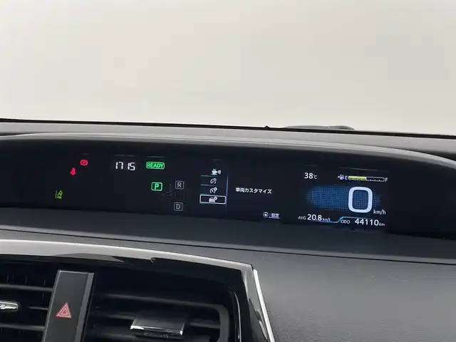トヨタ プリウス S 福島県 2020(令2)年 4.5万km シルバーM 純正９インチナビ　/ CD フルセグTV Bluetooth/バックカメラ　/レーダークルーズコントロール　/ＬＥＤヘッドライト　/セーフティーセンス　/コーナーセンサー　/スマートキー　/純正フロアマット　/ビルトインETC