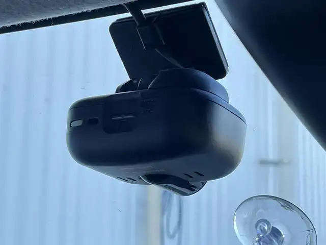 ダイハツ ムーヴ キャンバス G メイクアップ リミテッド　SAⅢ 佐賀県 2019(平31)年 5.2万km パールホワイトⅢ/ファインミントメタリック 2トーン 純正SDナビゲーション/・フルセグTV/CD/DVD/SD/USB/Bluetooth/パノラマモニター/前方ドライブレコーダー/両側パワースライドドア/TVキャンセラー/D席シートヒーター/ISOFIX対応/ステアリングリモコン/フロントデアイサ機能/純正LEDヘッドライト/・オートマチックハイビーム/純正LEDフォグランプ/純正フロアマット/純正ドアバイザ―/新車保証書/取扱説明書/衝突軽減ブレーキ/横滑り防止装置/アイドリングストップ