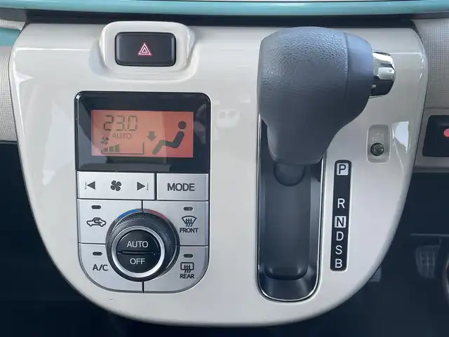 ダイハツ ムーヴ キャンバス G メイクアップ リミテッド　SAⅢ 佐賀県 2019(平31)年 5.2万km パールホワイトⅢ/ファインミントメタリック 2トーン 純正SDナビゲーション/・フルセグTV/CD/DVD/SD/USB/Bluetooth/パノラマモニター/前方ドライブレコーダー/両側パワースライドドア/TVキャンセラー/D席シートヒーター/ISOFIX対応/ステアリングリモコン/フロントデアイサ機能/純正LEDヘッドライト/・オートマチックハイビーム/純正LEDフォグランプ/純正フロアマット/純正ドアバイザ―/新車保証書/取扱説明書/衝突軽減ブレーキ/横滑り防止装置/アイドリングストップ