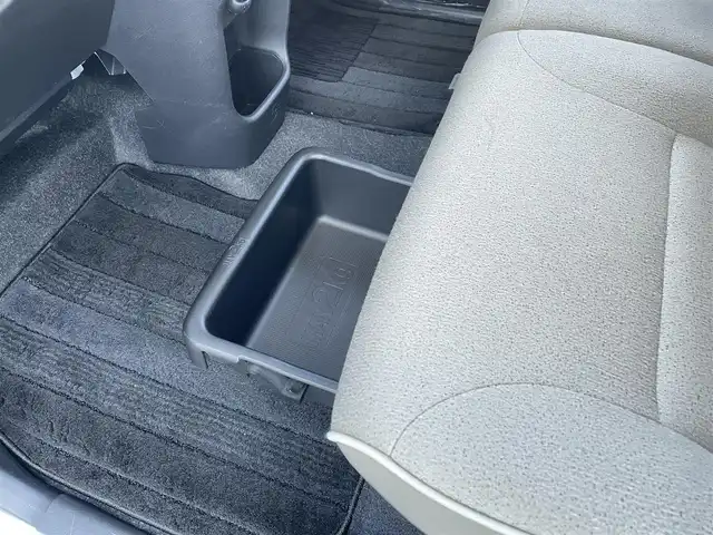 ダイハツ ムーヴ キャンバス G メイクアップ リミテッド　SAⅢ 佐賀県 2019(平31)年 5.2万km パールホワイトⅢ/ファインミントメタリック 2トーン 純正SDナビゲーション/・フルセグTV/CD/DVD/SD/USB/Bluetooth/パノラマモニター/前方ドライブレコーダー/両側パワースライドドア/TVキャンセラー/D席シートヒーター/ISOFIX対応/ステアリングリモコン/フロントデアイサ機能/純正LEDヘッドライト/・オートマチックハイビーム/純正LEDフォグランプ/純正フロアマット/純正ドアバイザ―/新車保証書/取扱説明書/衝突軽減ブレーキ/横滑り防止装置/アイドリングストップ