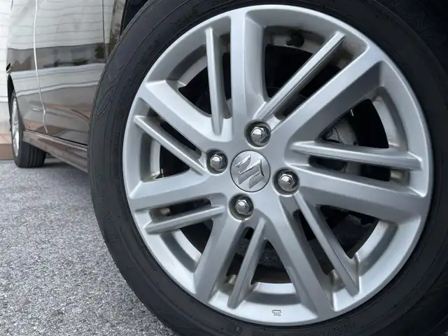 スズキ ソリオ HV MZ 滋賀県 2021(令3)年 2.5万km メロウディープレッドパール ガソリン/2WD/CVT/両側パワースライドドア/純正10インチナビ（CN-RZ10672A）/（FM/AM/CD/DVD/フルセグ/SD/Bluetooth）/バックカメラ・全周囲カメラ/運転席・助手席シートヒーター/ドライブレコーダー/クルーズコントロール/レーンキープアシスト/プリクラッシュブレーキアシスト/横滑り防止装置/コーナーセンサー/革巻きステアリング/ステアリングスイッチ/ヘッドアップディスプレイ/アイドリングストップ/電動格納ミラー/オートライト/オートエアコン/純正フロアマット/純正ドアバイザー/プッシュスタート/スマートキー/スペアキー