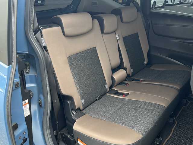 トヨタ シエンタ ファンベースG 愛媛県 2020(令2)年 7.4万km グレイッシュブルー 純正SDナビ/ETC/バックカメラ/Bluetooth/両側パワースライドドア/スマートキー/アイドリングストップ/純正フロアマット/トヨタセーフティセンス/レーンキープアシスト/オートLEDヘッドライト/横滑り防止装置/衝突被害軽減システム/保証書/取扱説明書/スペアキー