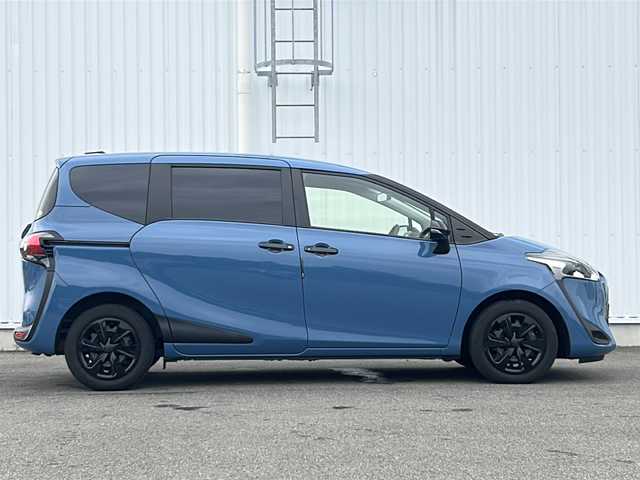 トヨタ シエンタ ファンベースG 愛媛県 2020(令2)年 7.4万km グレイッシュブルー 純正SDナビ/ETC/バックカメラ/Bluetooth/両側パワースライドドア/スマートキー/アイドリングストップ/純正フロアマット/トヨタセーフティセンス/レーンキープアシスト/オートLEDヘッドライト/横滑り防止装置/衝突被害軽減システム/保証書/取扱説明書/スペアキー