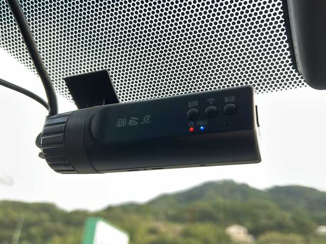 トヨタ ヴェルファイア Z Gエディション 佐賀県 2016(平28)年 14.6万km ホワイトパールクリスタルシャイン ・モデリスタエアロ/・純正9インチナビ/（フルセグ/Bluetooth/DISC/SD/SDREC/AM/FM）/・バックカメラ/・フリップダウンモニター/・ドライブレコーダー/・横滑り防止装置/・LEDヘッドライト/・フォグランプ/・ETC/・両側パワースライドドア/・D/N席パワーシート/・ヒートステアリング/・イルミネーションランプ