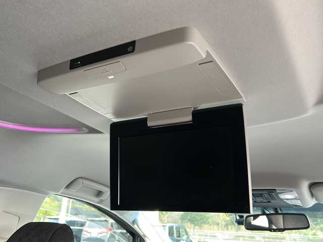 トヨタ ヴェルファイア Z Gエディション 佐賀県 2016(平28)年 14.6万km ホワイトパールクリスタルシャイン ・モデリスタエアロ/・純正9インチナビ/（フルセグ/Bluetooth/DISC/SD/SDREC/AM/FM）/・バックカメラ/・フリップダウンモニター/・ドライブレコーダー/・横滑り防止装置/・LEDヘッドライト/・フォグランプ/・ETC/・両側パワースライドドア/・D/N席パワーシート/・ヒートステアリング/・イルミネーションランプ