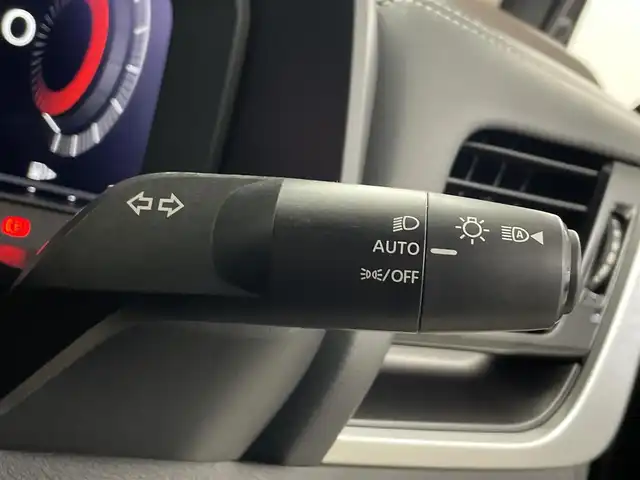 日産 エクストレイル X e－4ORCE 埼玉県 2022(令4)年 1.4万km ダイヤモンドブラック 純正１２．３インチナビ　Bluetooth アラウンドビューモニター　デジタルインナーミラー　シートヒーター　１００Ｖ電源　パワーシート　レーダークルーズコントロール 衝突軽減システム ETC2.0