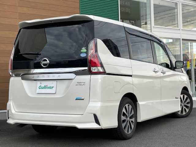 日産 セレナ ハイウェイスター Vセレクション 静岡県 2018(平30)年 4.7万km ブリリアントホワイトパール ワンオーナー/ETC/バックカメラ/クルーズコントロール/フルセグTV/純正SDナビ（CD/Bluetooth機能あり）/純正フロアマット/純正アルミホイール/プッシュスタート/スマートキー/両側パワースライドドア/アイドリングストップ/ウィンカーミラー/ドアバイザー/横滑り防止機能