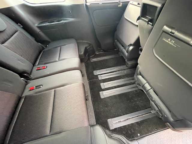 日産 セレナ ハイウェイスター Vセレクション 静岡県 2018(平30)年 4.7万km ブリリアントホワイトパール ワンオーナー/ETC/バックカメラ/クルーズコントロール/フルセグTV/純正SDナビ（CD/Bluetooth機能あり）/純正フロアマット/純正アルミホイール/プッシュスタート/スマートキー/両側パワースライドドア/アイドリングストップ/ウィンカーミラー/ドアバイザー/横滑り防止機能