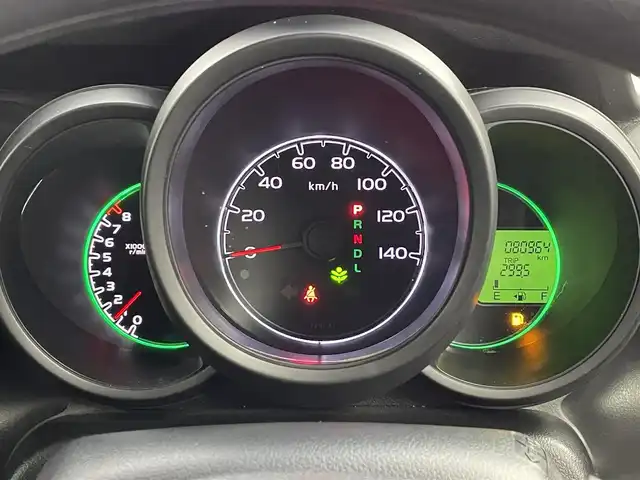 ホンダ Ｎ ＢＯＸ G SSパッケージ 道央・札幌 2017(平29)年 8.1万km プレミアムホワイトパールⅡ ・４WD/・純正ナビ/　CD/DVD/SD/BT/フルセグ/・バックカメラ/・ビルトインETC/・両側パワースライドドア/・シートヒーター/・横滑り防止/・HIDヘッドライト/・フォグライト/・オートライト/・プッシュスタート/・スマートキー/・純正フロアマット/・ドアバイザー