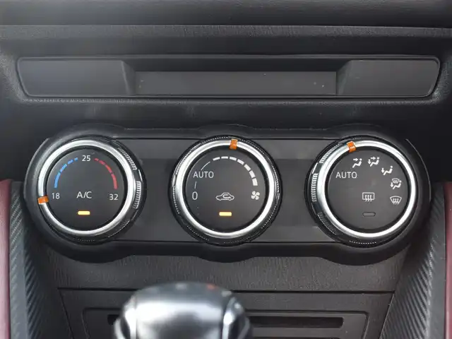 マツダ ＣＸ－３ XD ツーリング 福岡県 2015(平27)年 14.7万km ソウルレッドプレミアムメタリック i-ACTIVSENSE/レーダークルーズコントロール/BSM/純正ナビ/フルセグTV/バックカメラ/ドライブレコーダー前/HUD/パドルシフト/ステアリングスイッチ/ETC/ハーフレザーシート/純正18インチアルミホイール/LEDヘッドライト/フォグランプ/電動格納ミラー/ウィンカーミラー/ドアバイザー/純正フロアマット