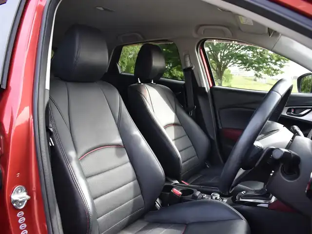 マツダ ＣＸ－３ XD ツーリング 福岡県 2015(平27)年 14.7万km ソウルレッドプレミアムメタリック i-ACTIVSENSE/レーダークルーズコントロール/BSM/純正ナビ/フルセグTV/バックカメラ/ドライブレコーダー前/HUD/パドルシフト/ステアリングスイッチ/ETC/ハーフレザーシート/純正18インチアルミホイール/LEDヘッドライト/フォグランプ/電動格納ミラー/ウィンカーミラー/ドアバイザー/純正フロアマット