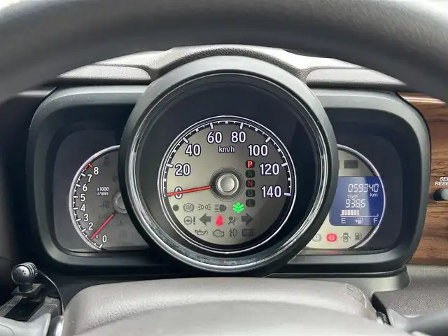 ホンダ Ｎ ＯＮＥ セレクト 静岡県 2018(平30)年 6万km プレミアムアイボリーパール2トーン あんしんパッケージ/７インチナビ/ＢＴオーディオ/USB充電ポート/ＤＶＤ再/バックカメラ/ドラレコ前後/ビルトインＥＴＣ/合皮コンビシート/1列目シートヒーター/ＡＡＣ/アームレスト