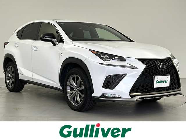 レクサス ＮＸ 300h Fスポーツ 岐阜県 2019(令1)年 8.4万km ホワイトノーヴァガラスフレーク ETC2.0/ドライブレコーダー/プッシュスタート/スマートキー/ステアリングリモコン/パドルシフト/純正ディスプレイオーディオ（ナビ付）/フルセグTV/Bluetooth接続/CD/DVD/USB端子/レーダークルーズコントロール（追従あり）/ステアリングヒーター/電動リヤゲート/全周囲カメラ/レーンキープアシスト/衝突軽減ブレーキ/パーキングサポートブレーキ/コーナーセンサー/サンルーフ付き/純正アルミホイール/電格ミラー/LEDヘッドライト/オートライト/オートハイビーム/エアバック（運転席＋助手席＋サイド）/パワーシート（運転席＋助手席）/シートメモリ/シートヒーター/シートクーラー/レザーシート（赤色）/フロアマット/本革巻きステアリング/UVカットガラス/アルミペダル