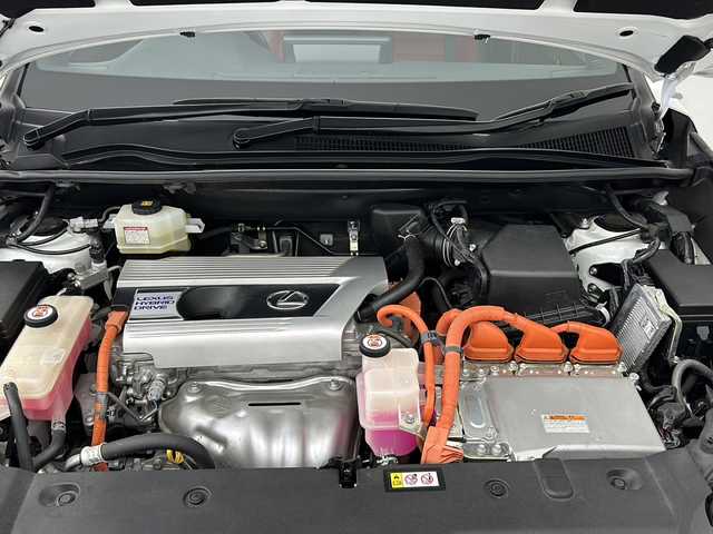 レクサス ＮＸ 300h Fスポーツ 岐阜県 2019(令1)年 8.4万km ホワイトノーヴァガラスフレーク ETC2.0/ドライブレコーダー/プッシュスタート/スマートキー/ステアリングリモコン/パドルシフト/純正ディスプレイオーディオ（ナビ付）/フルセグTV/Bluetooth接続/CD/DVD/USB端子/レーダークルーズコントロール（追従あり）/ステアリングヒーター/電動リヤゲート/全周囲カメラ/レーンキープアシスト/衝突軽減ブレーキ/パーキングサポートブレーキ/コーナーセンサー/サンルーフ付き/純正アルミホイール/電格ミラー/LEDヘッドライト/オートライト/オートハイビーム/エアバック（運転席＋助手席＋サイド）/パワーシート（運転席＋助手席）/シートメモリ/シートヒーター/シートクーラー/レザーシート（赤色）/フロアマット/本革巻きステアリング/UVカットガラス/アルミペダル