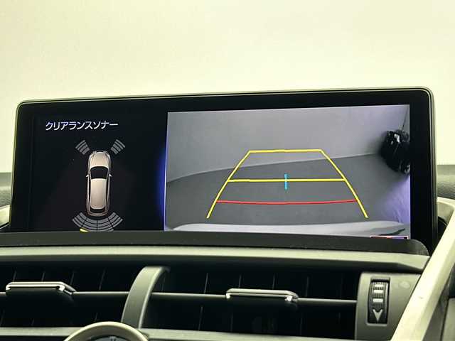 レクサス ＮＸ 300h Fスポーツ 岐阜県 2019(令1)年 8.4万km ホワイトノーヴァガラスフレーク ETC2.0/ドライブレコーダー/プッシュスタート/スマートキー/ステアリングリモコン/パドルシフト/純正ディスプレイオーディオ（ナビ付）/フルセグTV/Bluetooth接続/CD/DVD/USB端子/レーダークルーズコントロール（追従あり）/ステアリングヒーター/電動リヤゲート/全周囲カメラ/レーンキープアシスト/衝突軽減ブレーキ/パーキングサポートブレーキ/コーナーセンサー/サンルーフ付き/純正アルミホイール/電格ミラー/LEDヘッドライト/オートライト/オートハイビーム/エアバック（運転席＋助手席＋サイド）/パワーシート（運転席＋助手席）/シートメモリ/シートヒーター/シートクーラー/レザーシート（赤色）/フロアマット/本革巻きステアリング/UVカットガラス/アルミペダル