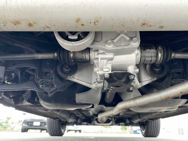 トヨタ ヤリスクロス Z 富山県 2021(令3)年 2.1万km ブラックマイカ 純正ＨＤＤナビ　/フルセグ　/トヨタセーフティセンス　/全方位カメラ　/禁煙車　/バックカメラ　/コーナーセンサー　/４ＷＤ　/ブラインドスポットモニター/ＬＥＤヘッドライト　/レーダークルーズコントロール　/パワーシート　/スマートキー　/シートヒーター/ドライブレコーダー/純正アルミホイール/寒冷地仕様/純正オーディオ/ウィンカーミラー/電動格納ミラー/ETC/プッシュスタート