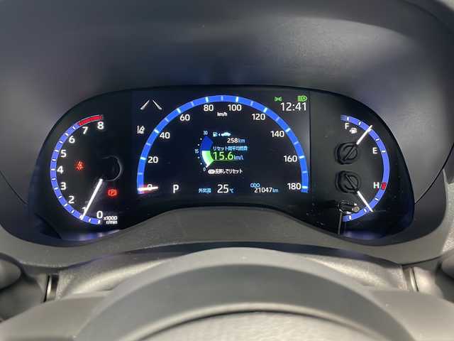 トヨタ ヤリスクロス Z 富山県 2021(令3)年 2.1万km ブラックマイカ 純正ＨＤＤナビ　/フルセグ　/トヨタセーフティセンス　/全方位カメラ　/禁煙車　/バックカメラ　/コーナーセンサー　/４ＷＤ　/ブラインドスポットモニター/ＬＥＤヘッドライト　/レーダークルーズコントロール　/パワーシート　/スマートキー　/シートヒーター/ドライブレコーダー/純正アルミホイール/寒冷地仕様/純正オーディオ/ウィンカーミラー/電動格納ミラー/ETC/プッシュスタート