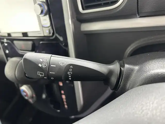 ダイハツ タント カスタム X トップED SA Ⅲ 大分県 2017(平29)年 7.8万km ブライトシルバーメタリック 社外7インチナビ/フルセグ/DVD/Bluetooth/バックカメラ/ETC/衝突被害軽減システム/オートハイビーム/オートLEDライト/片側パワースライドドア/運転席シートヒーター/スマートキー/スペアキー×1/ISOFIX/純正14インチアルミホイール