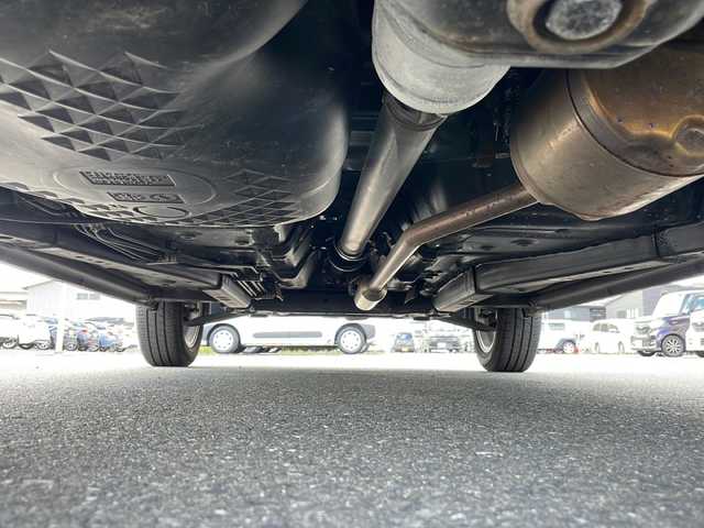 ダイハツ タフト G クロムベンチャー 岩手県 2022(令4)年 1.6万km シャイニングホワイトパール ガラスルーフ/ルーフレール(TERZO製)/SDナビ/フルセグTV/バックカメラ/ETC/前後ドライブレコーダー/衝突被害軽減ブレーキ/横滑り防止装置/アイドリングストップ/シートヒーター/オートライト/LEDヘッドライト/フォグランプ/スマートキー/プッシュスタート/電動格納ミラー/純正15インチAW/純正ドアバイザー