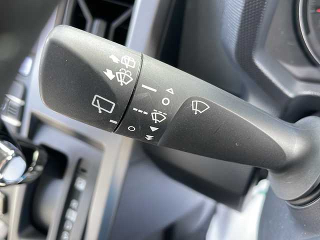 ダイハツ タフト G クロムベンチャー 岩手県 2022(令4)年 1.6万km シャイニングホワイトパール ガラスルーフ/ルーフレール(TERZO製)/SDナビ/フルセグTV/バックカメラ/ETC/前後ドライブレコーダー/衝突被害軽減ブレーキ/横滑り防止装置/アイドリングストップ/シートヒーター/オートライト/LEDヘッドライト/フォグランプ/スマートキー/プッシュスタート/電動格納ミラー/純正15インチAW/純正ドアバイザー