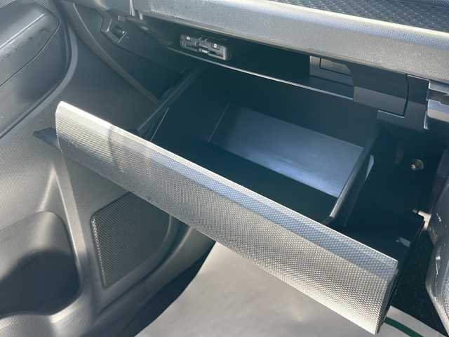 ダイハツ タフト G クロムベンチャー 岩手県 2022(令4)年 1.6万km シャイニングホワイトパール ガラスルーフ/ルーフレール(TERZO製)/SDナビ/フルセグTV/バックカメラ/ETC/前後ドライブレコーダー/衝突被害軽減ブレーキ/横滑り防止装置/アイドリングストップ/シートヒーター/オートライト/LEDヘッドライト/フォグランプ/スマートキー/プッシュスタート/電動格納ミラー/純正15インチAW/純正ドアバイザー