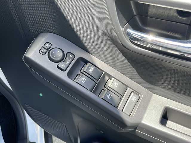 ダイハツ タフト G クロムベンチャー 岐阜県 2022(令4)年 1.6万km シャイニングホワイトパール ガラスルーフ/ルーフレール(TERZO製)/SDナビ/フルセグTV/バックカメラ/ETC/前後ドライブレコーダー/衝突被害軽減ブレーキ/横滑り防止装置/アイドリングストップ/シートヒーター/オートライト/LEDヘッドライト/フォグランプ/スマートキー/プッシュスタート/電動格納ミラー/純正15インチAW/純正ドアバイザー