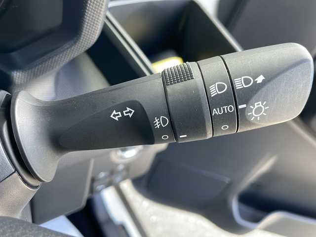 ダイハツ タフト G クロムベンチャー 岐阜県 2022(令4)年 1.6万km シャイニングホワイトパール ガラスルーフ/ルーフレール(TERZO製)/SDナビ/フルセグTV/バックカメラ/ETC/前後ドライブレコーダー/衝突被害軽減ブレーキ/横滑り防止装置/アイドリングストップ/シートヒーター/オートライト/LEDヘッドライト/フォグランプ/スマートキー/プッシュスタート/電動格納ミラー/純正15インチAW/純正ドアバイザー