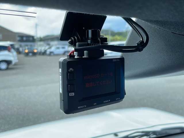 ダイハツ タフト G クロムベンチャー 岐阜県 2022(令4)年 1.6万km シャイニングホワイトパール ガラスルーフ/ルーフレール(TERZO製)/SDナビ/フルセグTV/バックカメラ/ETC/前後ドライブレコーダー/衝突被害軽減ブレーキ/横滑り防止装置/アイドリングストップ/シートヒーター/オートライト/LEDヘッドライト/フォグランプ/スマートキー/プッシュスタート/電動格納ミラー/純正15インチAW/純正ドアバイザー