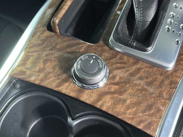 日産 フーガ 370GT 広島県 2015(平27)年 9.9万km ダークメタルグレー 衝突被害軽減ブレーキ/レーンキープアシスト/後側方衝突防止支援システム/ハーフレザーシート/パワーシート/純正HDDナビ/　(AM/FM/CD/DVD/TV/HDD/Bluetooth)/フルセグTV/バックカメラ/レーダークルーズコントロール/ステアリングスイッチ/革巻きステアリング/LEDライト/オートライト/スマートキー/スペアキー/プッシュスタート/社外アルミホイール20インチ/電格ミラー/純正フロアマット/車高調