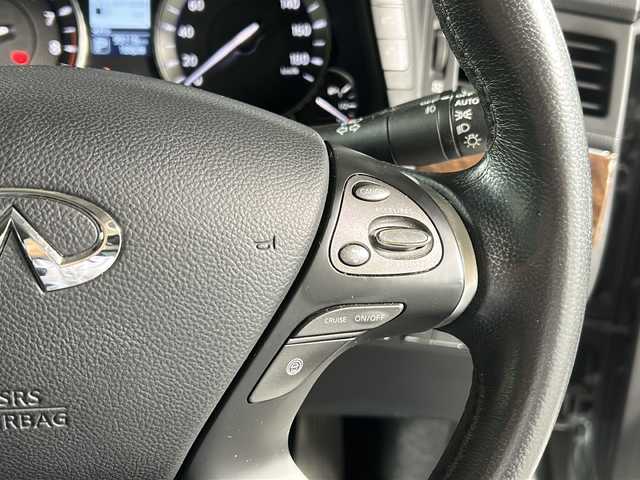 日産 フーガ 370GT 広島県 2015(平27)年 9.9万km ダークメタルグレー 衝突被害軽減ブレーキ/レーンキープアシスト/後側方衝突防止支援システム/ハーフレザーシート/パワーシート/純正HDDナビ/　(AM/FM/CD/DVD/TV/HDD/Bluetooth)/フルセグTV/バックカメラ/レーダークルーズコントロール/ステアリングスイッチ/革巻きステアリング/LEDライト/オートライト/スマートキー/スペアキー/プッシュスタート/社外アルミホイール20インチ/電格ミラー/純正フロアマット/車高調