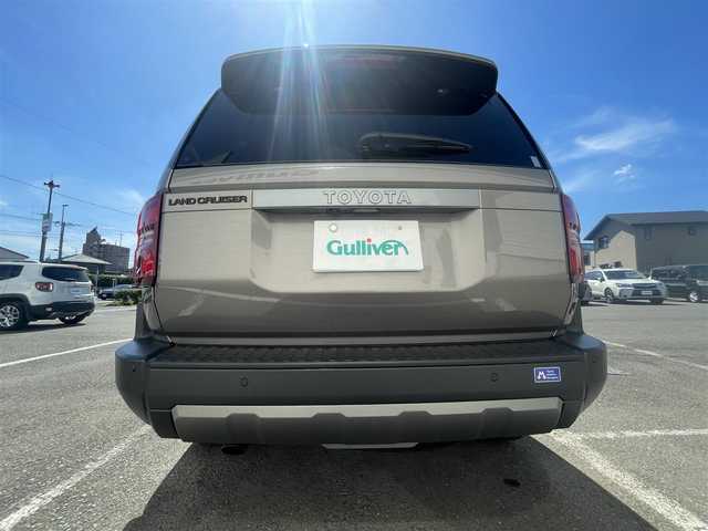 トヨタ ランドクルーザー ２５０ VX 神奈川県 2024(令6)年 0.2万km アバンギャルドブロンズメタリック ワンオーナー/12.3インチディスプレイオーディオ/　・パノラミックビューモニター/　・フルセグTV/BT/AppleCarPlay/AndroidAuto/Toyota Safety Sense/　・プリクラッシュセーフティ/　・LTA＋LDA/　・レーダークルーズコントロール/　・オートマチックハイビーム/　・ロードサインアシスト/　・ドライバー異常時対応システム/　・プロアクティブドライビングシステム/　・発進遅れ告知機能/サンルーフ/前席/　・シートヒーター/　・シートベンチレーション/純正18インチAW/前後ドラレコ/HDMI入力端子/ルーフレール/スマートキー×2/取扱説明書/整備記録簿